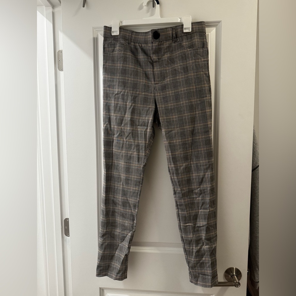 Zara Women’s Gray Plaid Pants